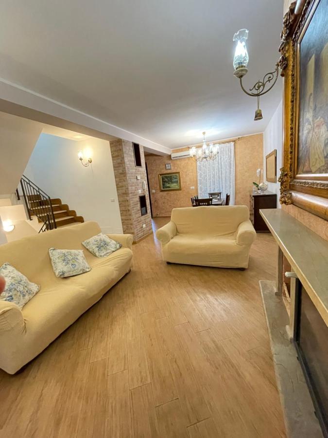 Villetta Climene Apartment Джардини-Наксос Экстерьер фото