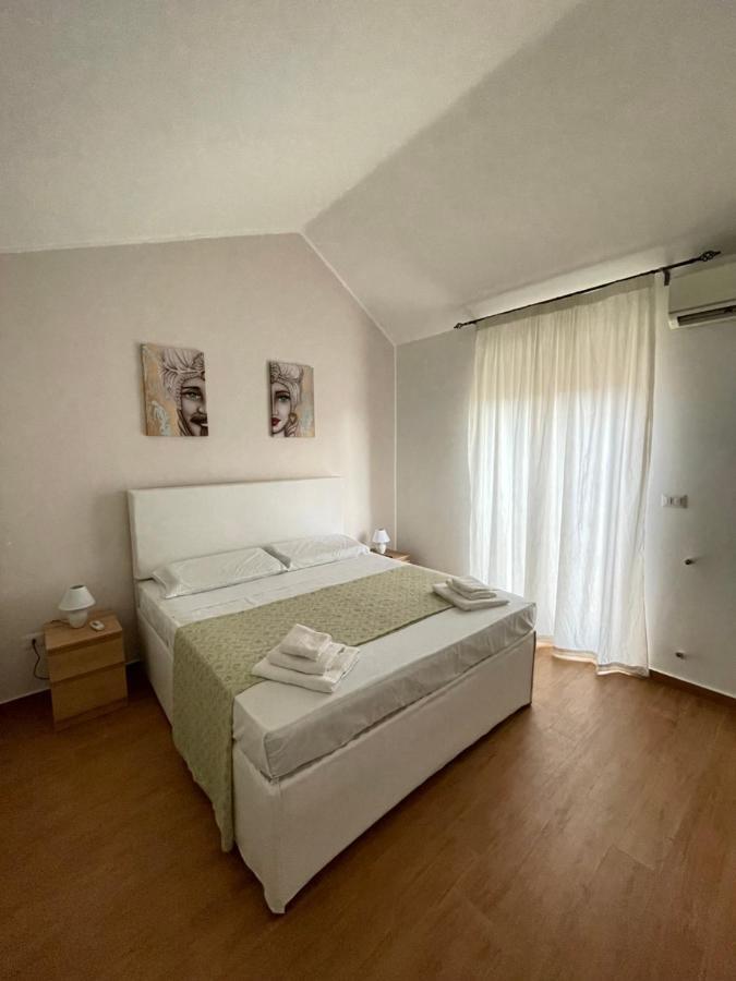 Villetta Climene Apartment Джардини-Наксос Экстерьер фото